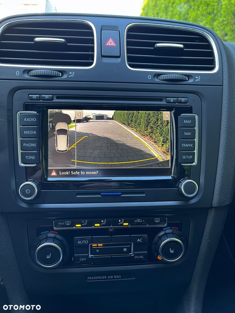Volkswagen Golf - 16