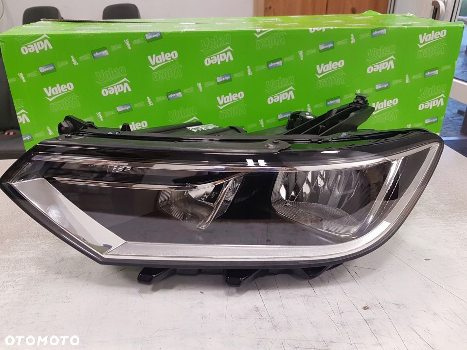 REFLEKTOR VW PASSAT B8 2014- ORYGINAŁ VALEO NOWY - 2