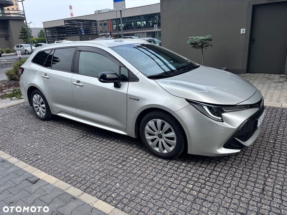 Toyota Corolla 1.8 Hybrid Executive - 16