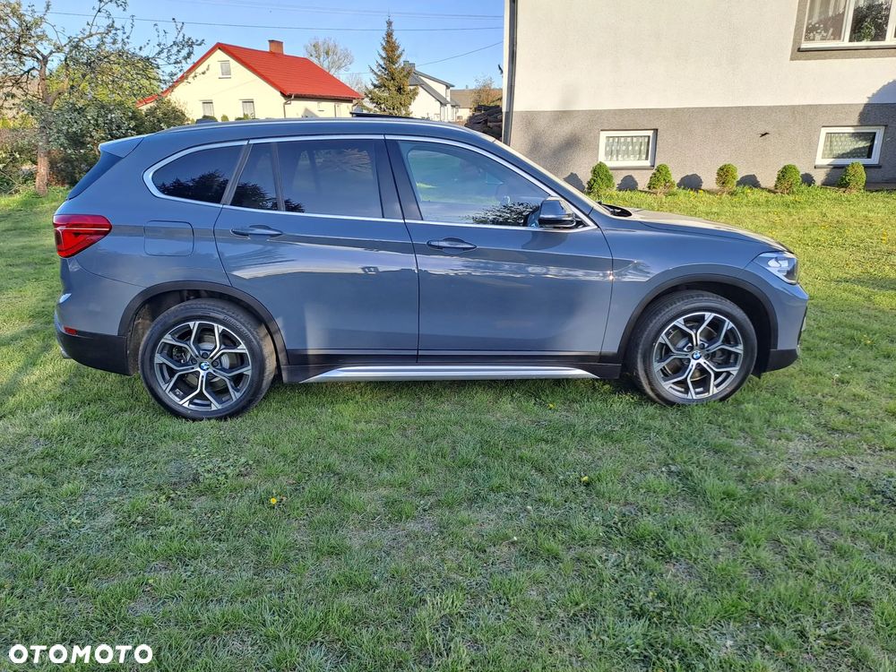 BMW X1 xDrive25i xLine - 10