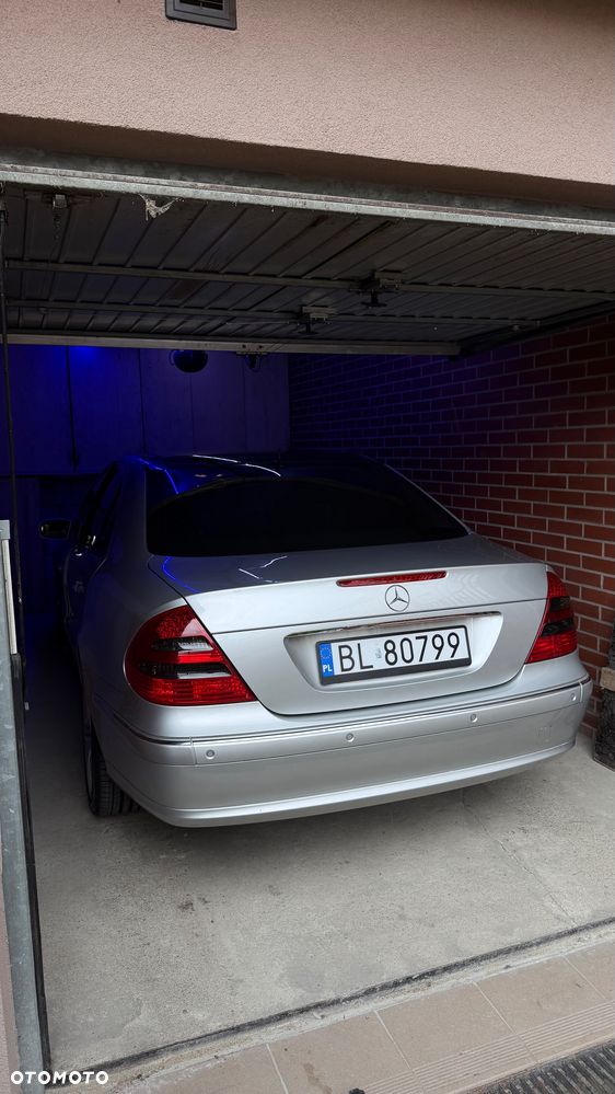Mercedes-Benz Klasa E 400 CDI Elegance - 16