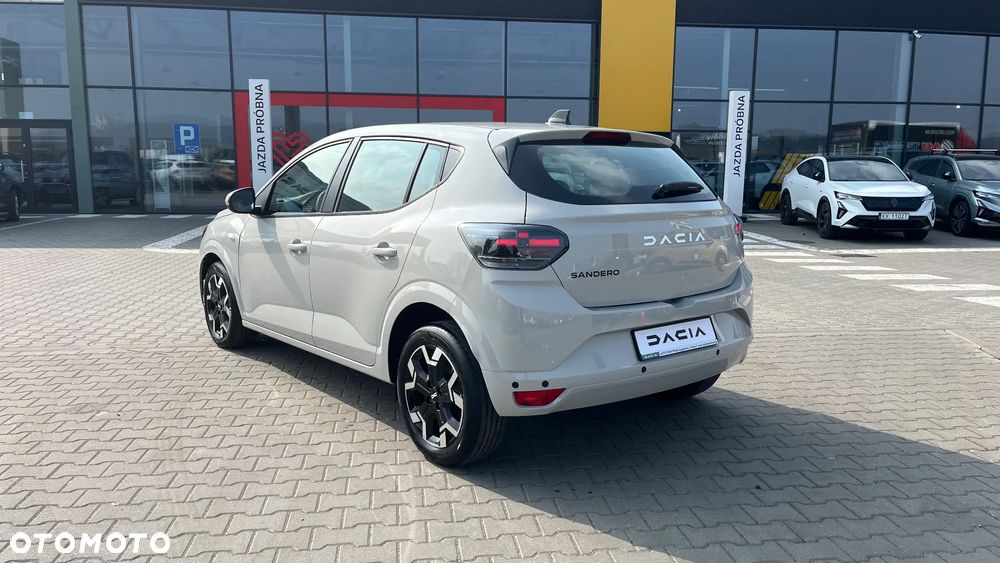 Dacia Sandero - 3