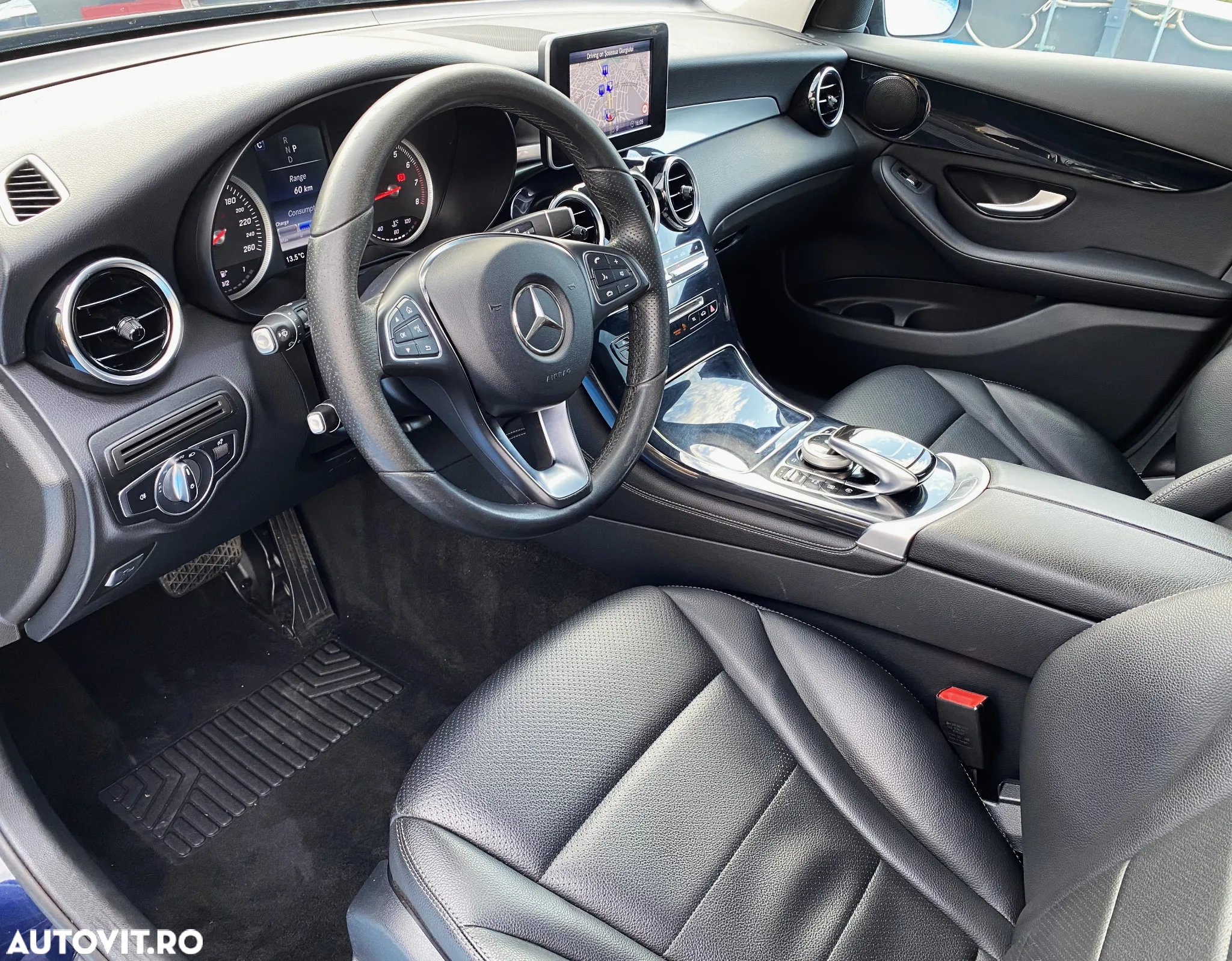 Mercedes-Benz GLC 250 4MATIC - 17