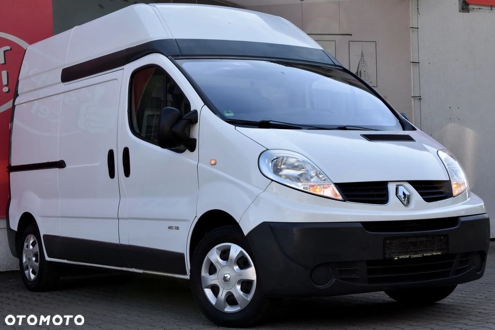Renault Trafic - 1
