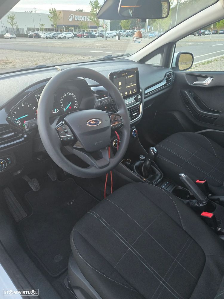 Ford Fiesta 1.1 TITANIUM - 27