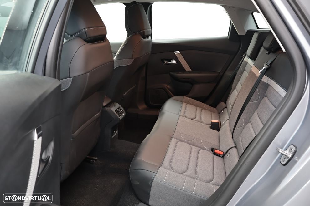 Citroën C4 1.2 PureTech Plus - 25