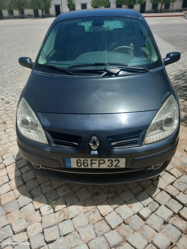 Renault Grand Scénic 1.5 dCi Dynamique Luxe - 1