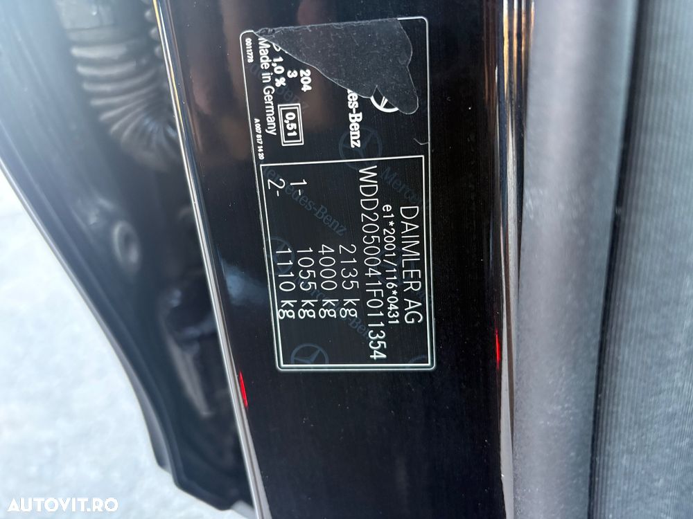 Mercedes-Benz C - 8