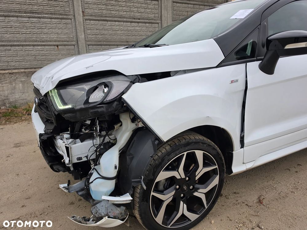Ford EcoSport 1.0 EcoBoost ST-LINE - 24