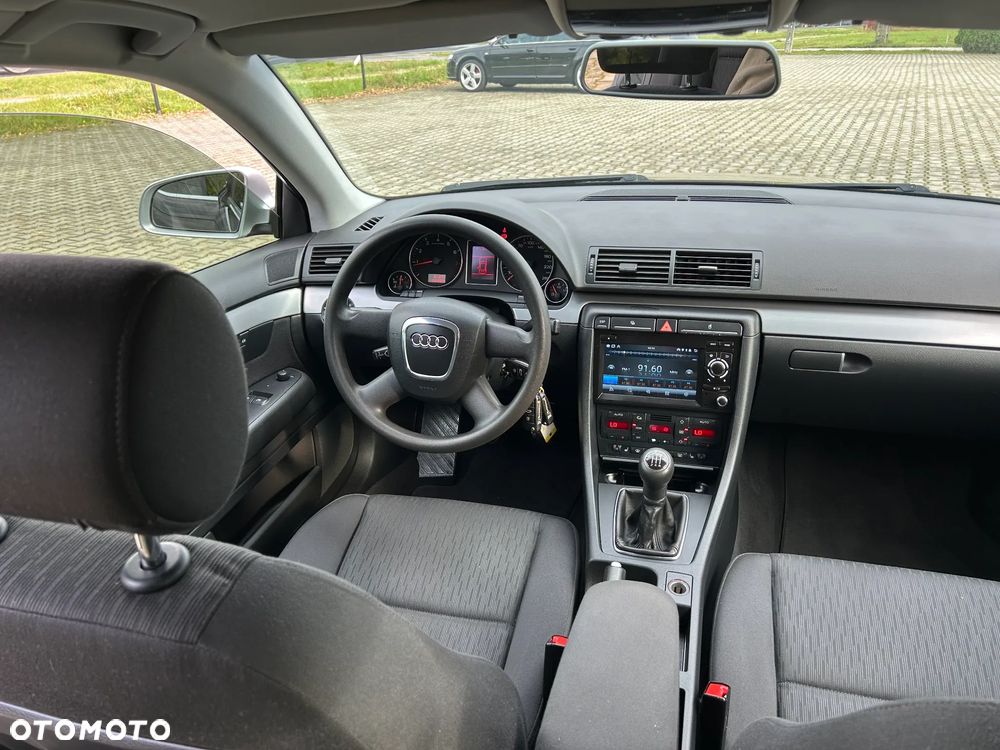Audi A4 - 32
