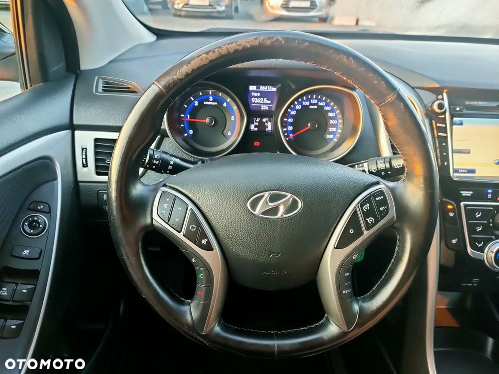 Hyundai i30 1.6 CRDI Passion - 21