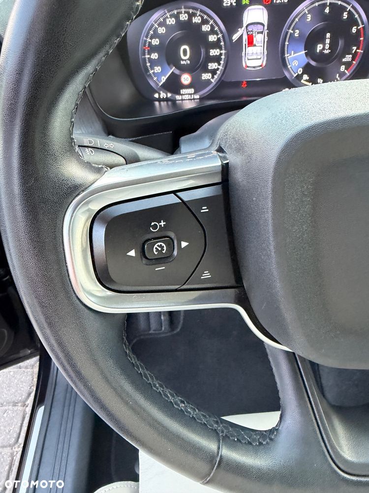 Volvo XC 40 T3 Inscription - 12