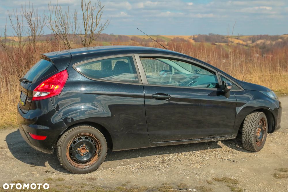 Ford Fiesta - 16