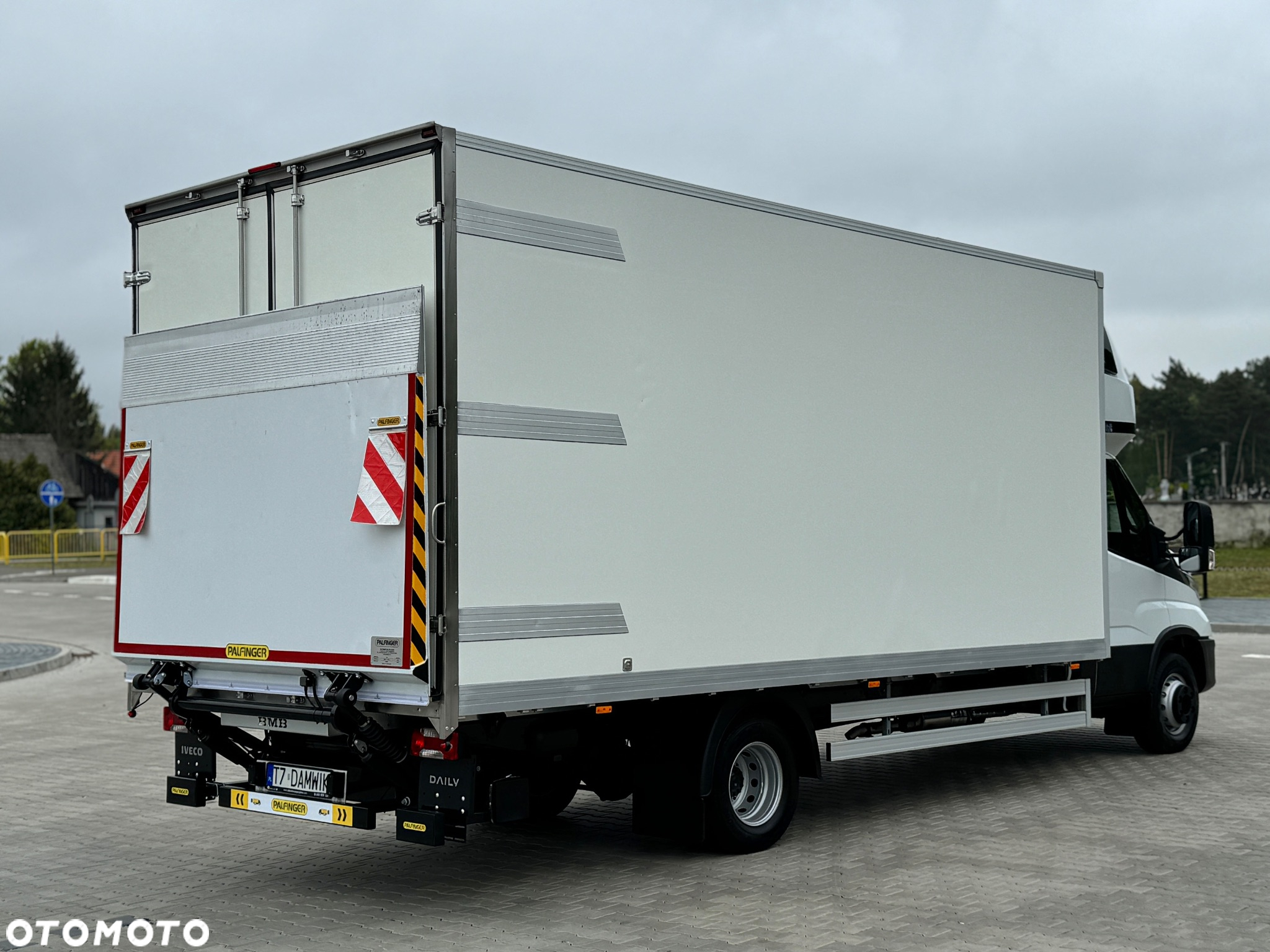 Iveco Daily 2022r‼️72C16‼️Winda Palfinger 1000Kg Udźwigu Izoterma/kontener 5.52m 3.0 Diesel DMC 7200 kg 70C16 Salon Polska Faktura VAT 23% - 5