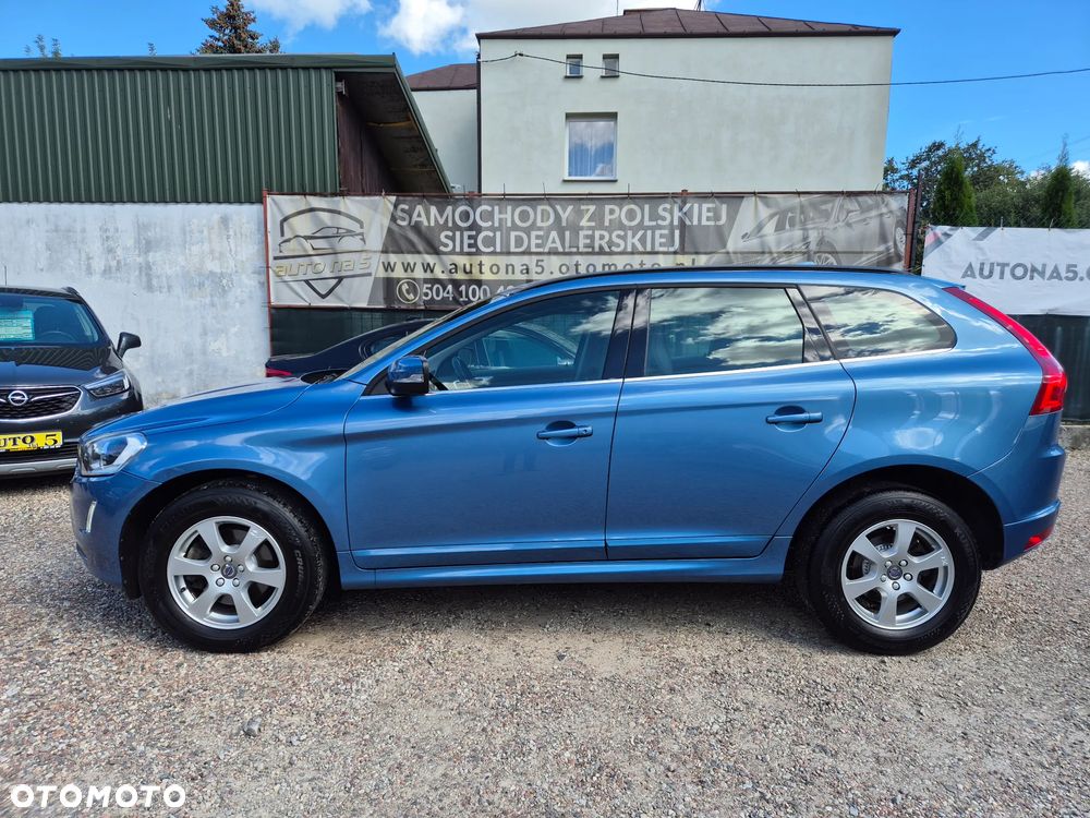 Volvo XC 60 D3 Momentum Pro - 6