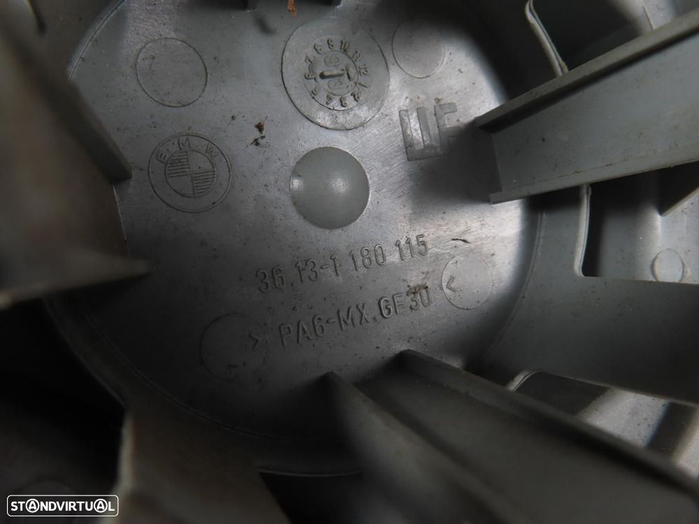 Tampão roda Usado / Original BMW 5 Touring (E34)/BMW 5 (E34)/BMW 6 (E24)/BMW 7 (... - 5