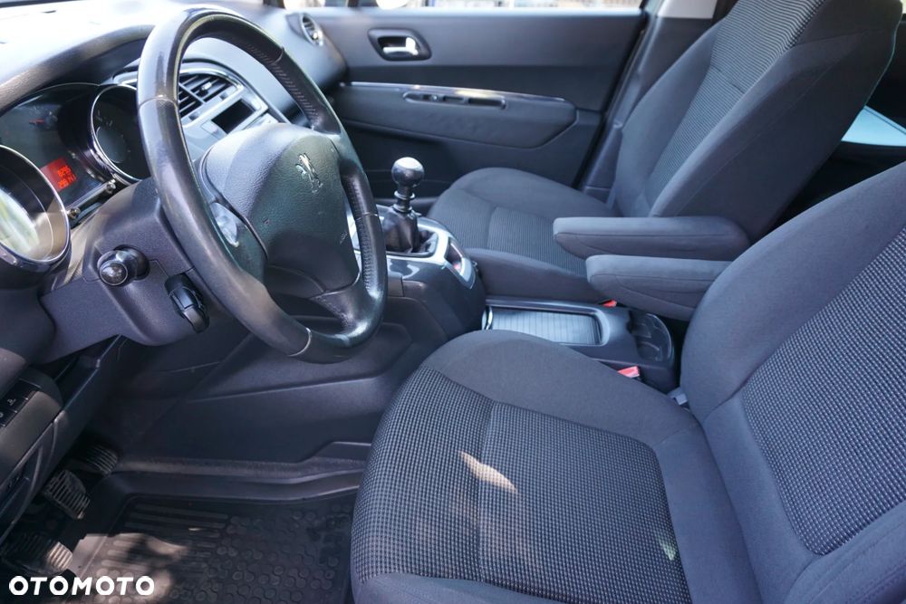 Peugeot 5008 - 7