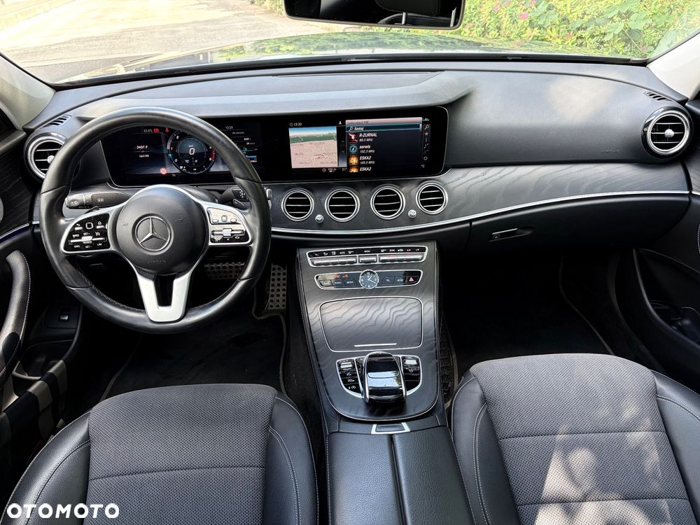 Mercedes-Benz Klasa E 400 d 4-Matic 9G-TRONIC - 18