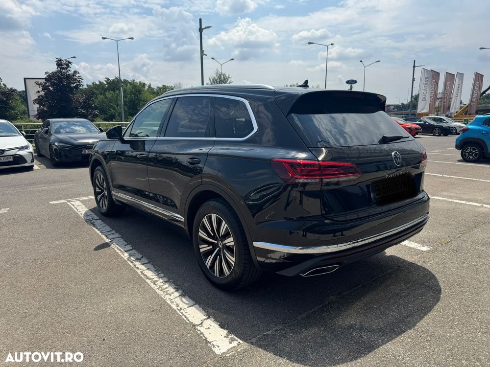 Volkswagen Touareg - 5