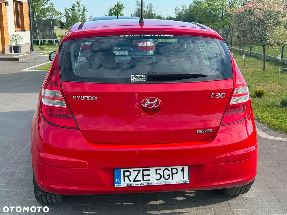 Hyundai i30 1.6 CRDi Classic - 11