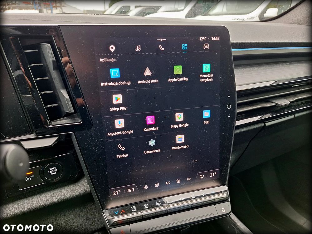 Renault Austral 1.3 TCe mHEV Iconic - 29