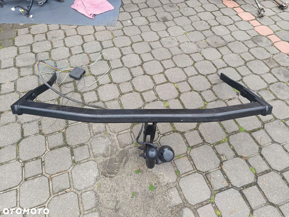 Hak holowniczy Renault Scenic III WIĄZKA MODUŁ