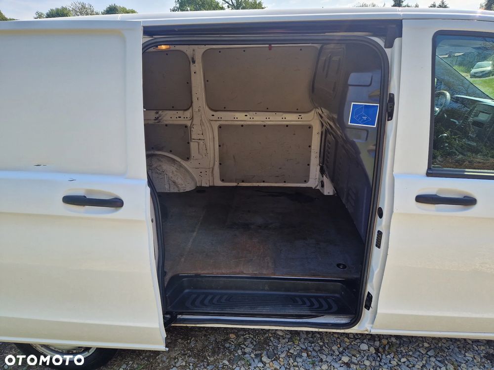 Mercedes-Benz VITO - 24