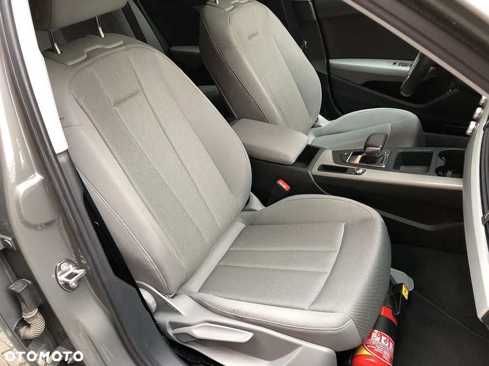 Audi A4 Avant 40 TDI S tronic S line - 36