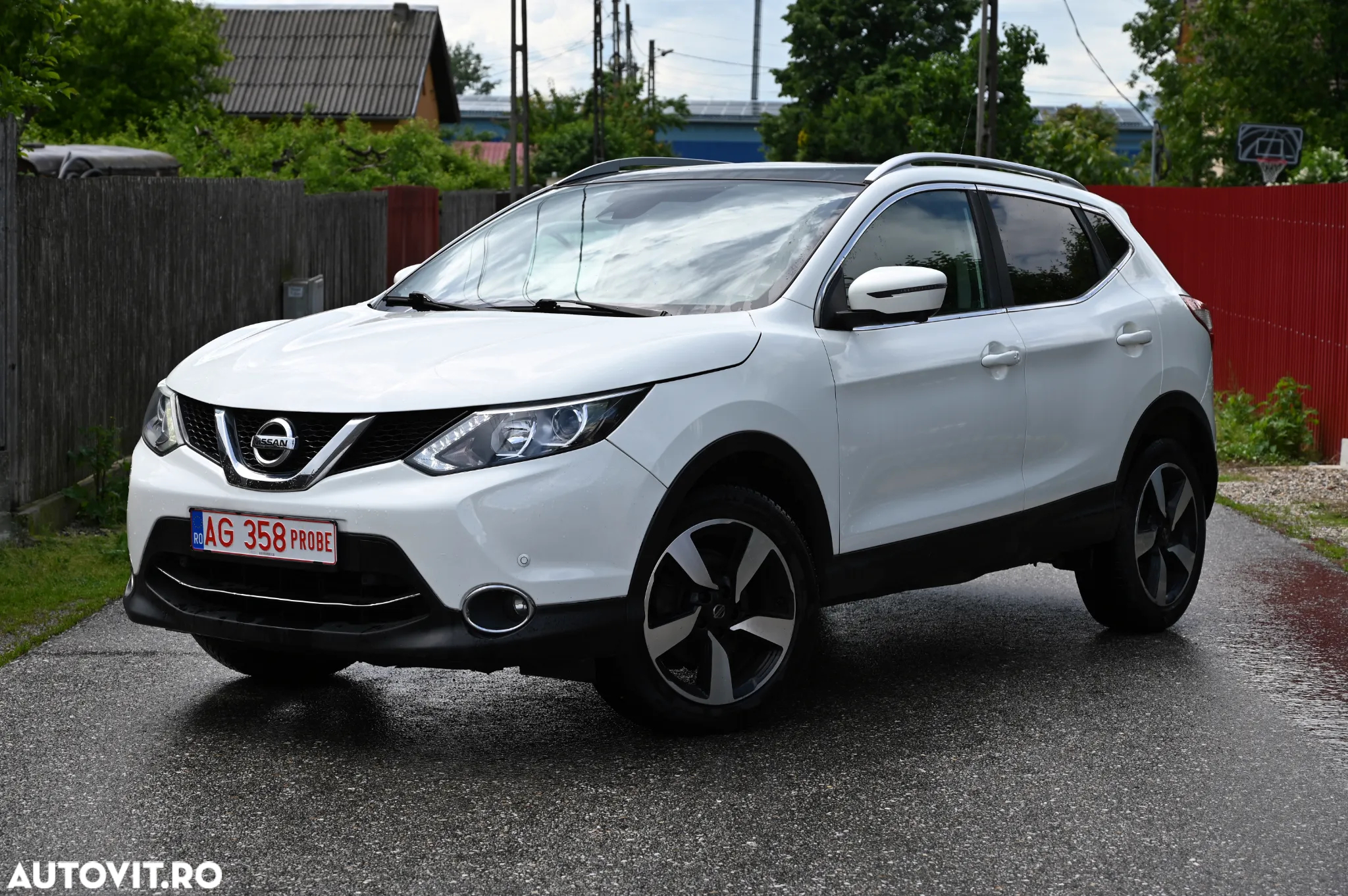 Nissan Qashqai 1.6 DCI N-Connecta - 2