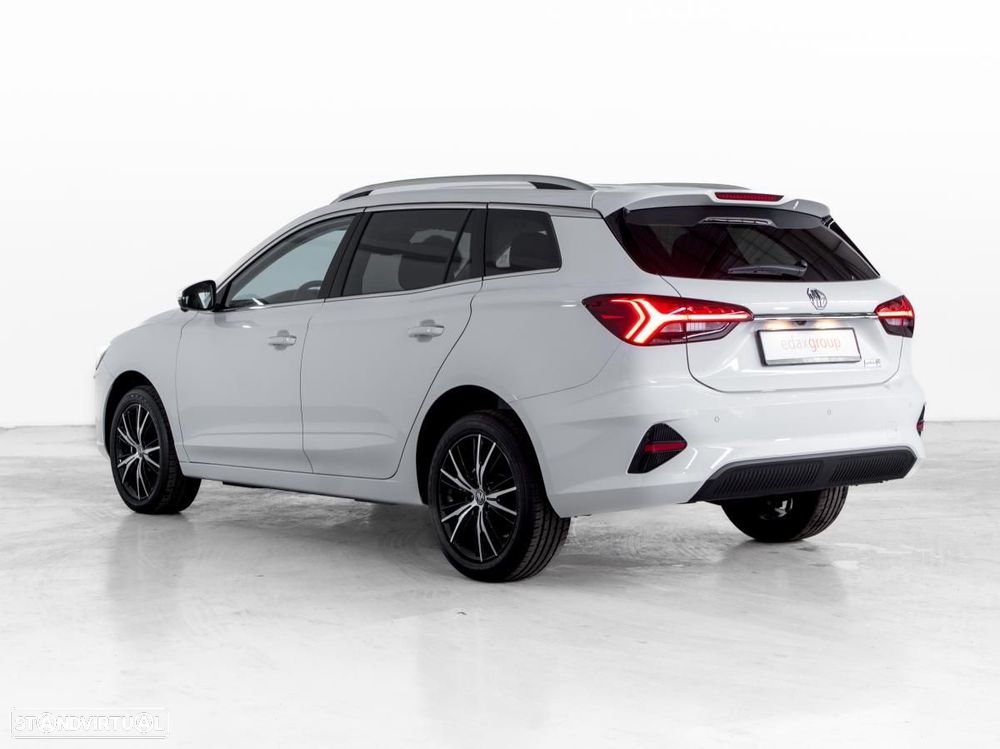 MG MG5 61 kWh Luxury - 4