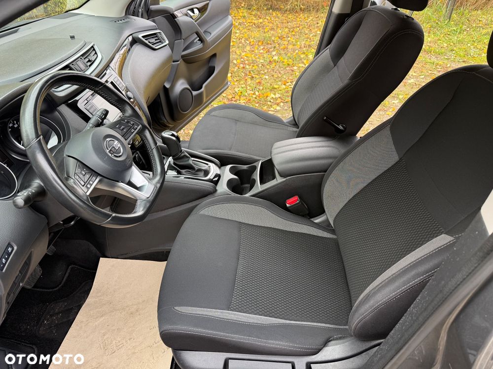 Nissan Qashqai - 12