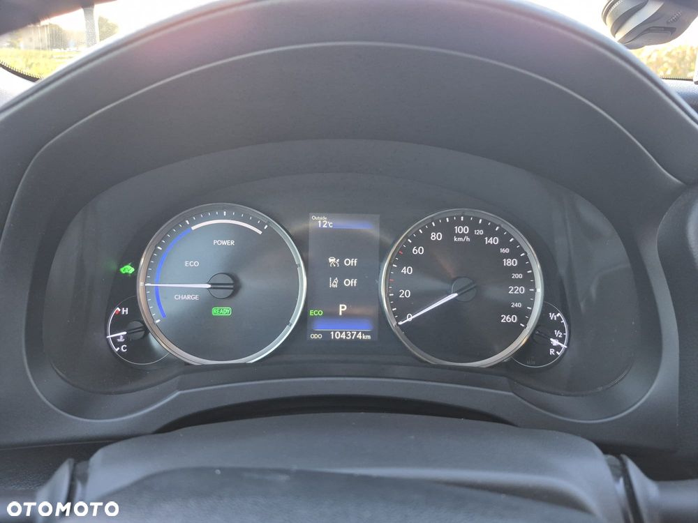 Lexus IS 200t / 300 Prestige - 10