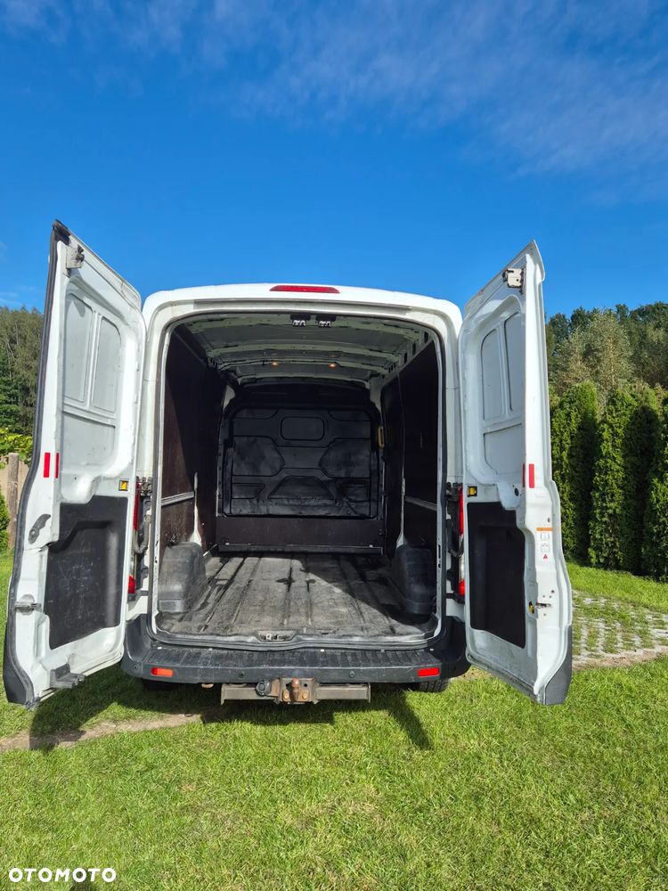 Ford Transit - 22