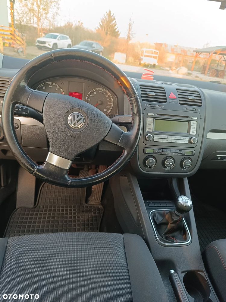 Volkswagen Golf 1.4 Entry - 5