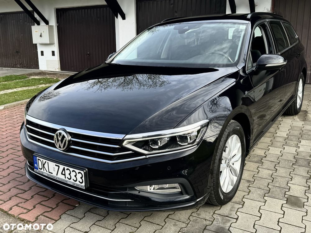 Volkswagen Passat Variant 2.0 TDI SCR Business - 25