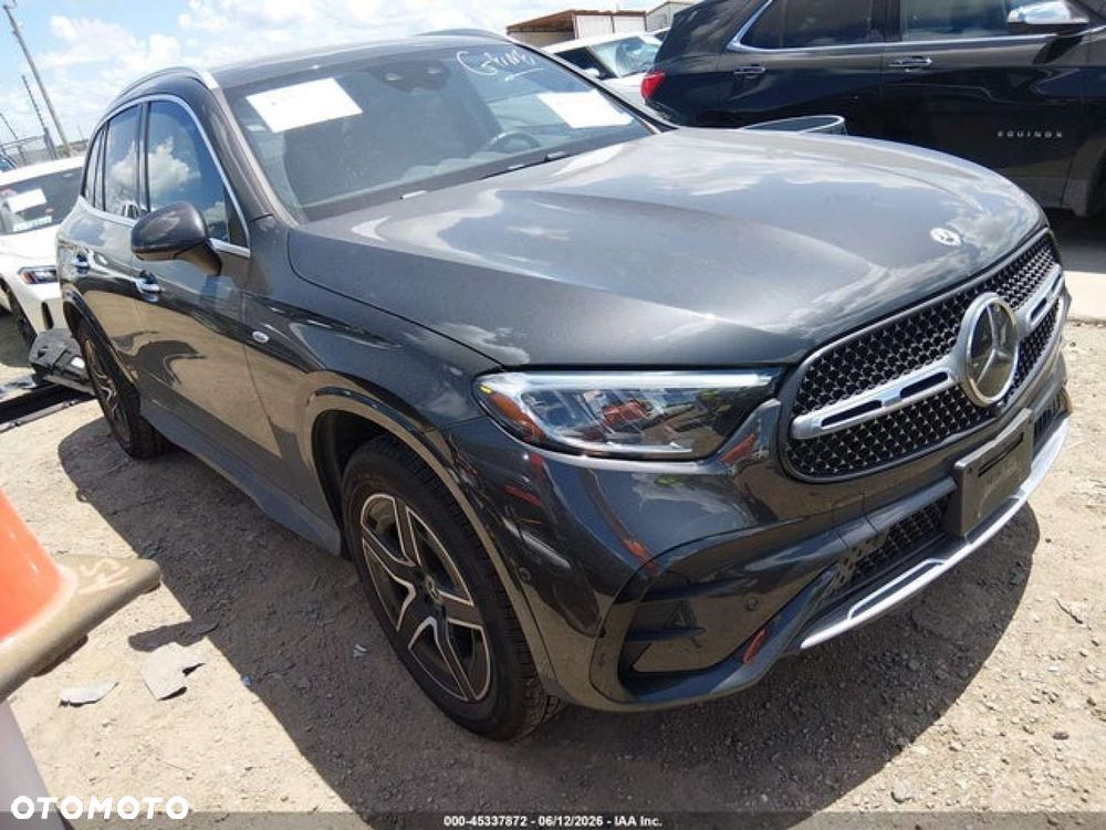 Mercedes-Benz GLC - 7