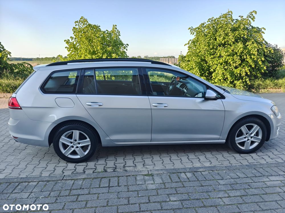 Volkswagen Golf - 3