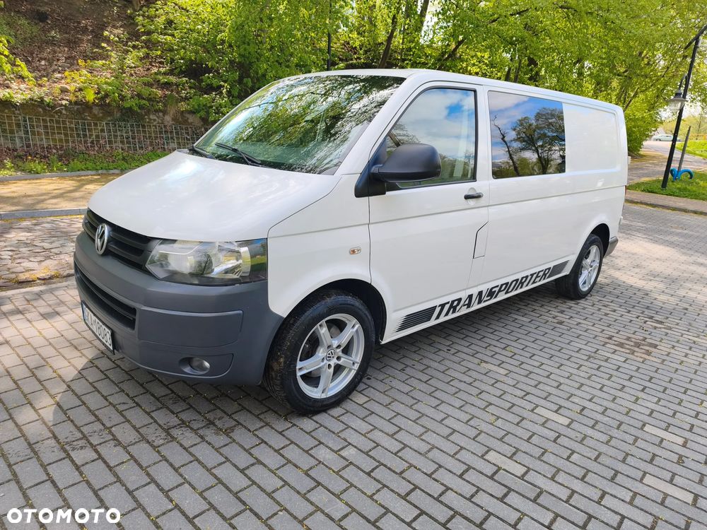 Volkswagen Transporter - 1
