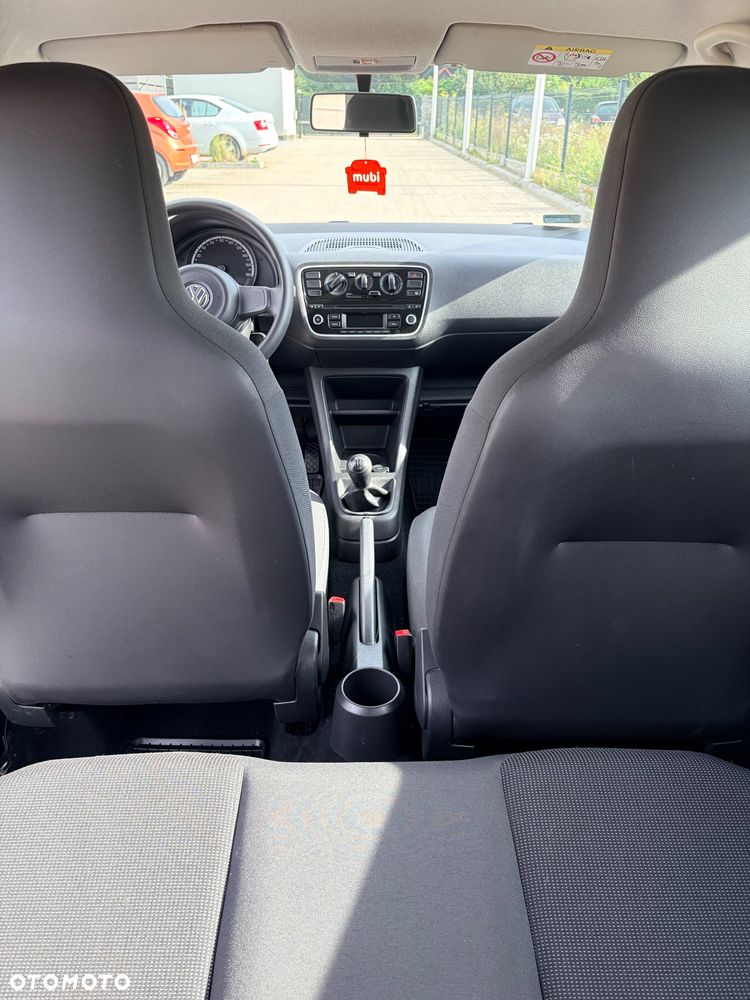 Volkswagen up! - 6