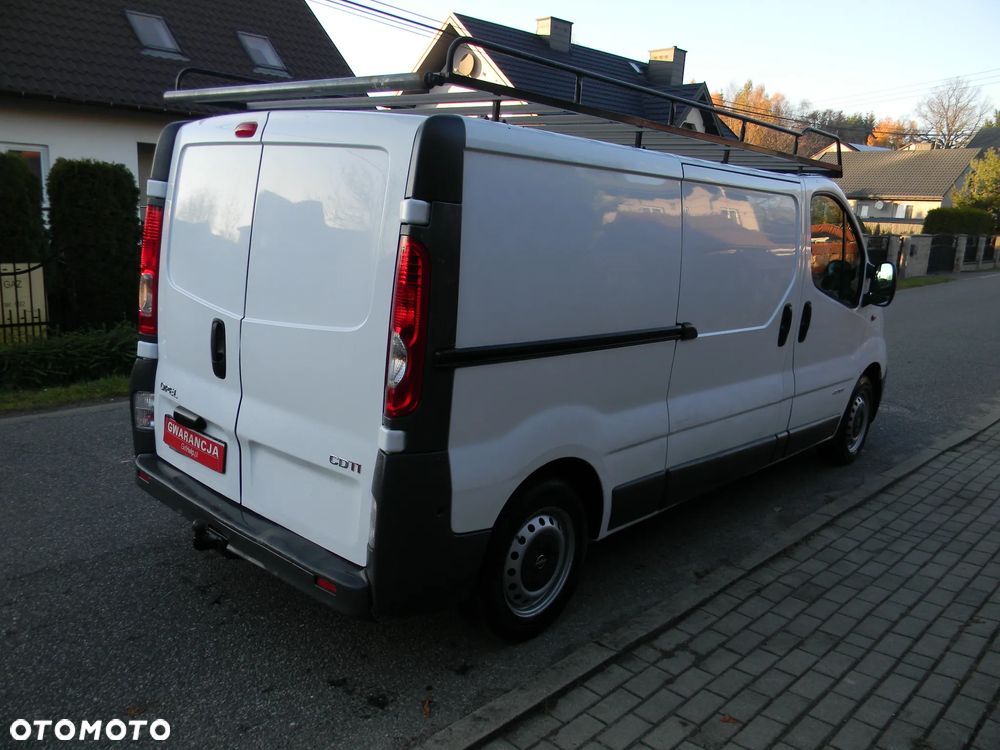 Opel Vivaro - 6