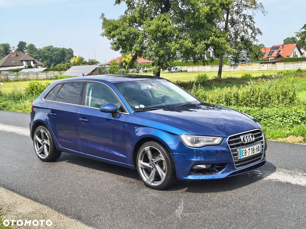 Audi A3 Sportback - 2