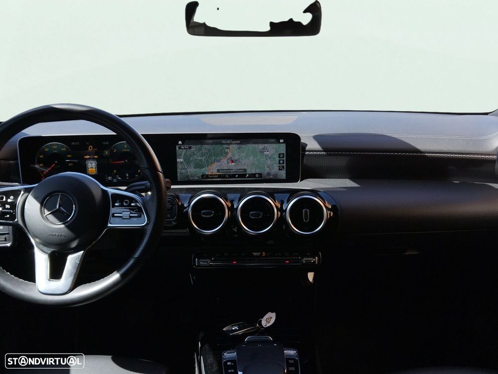 Mercedes-Benz CLA 180 - 14