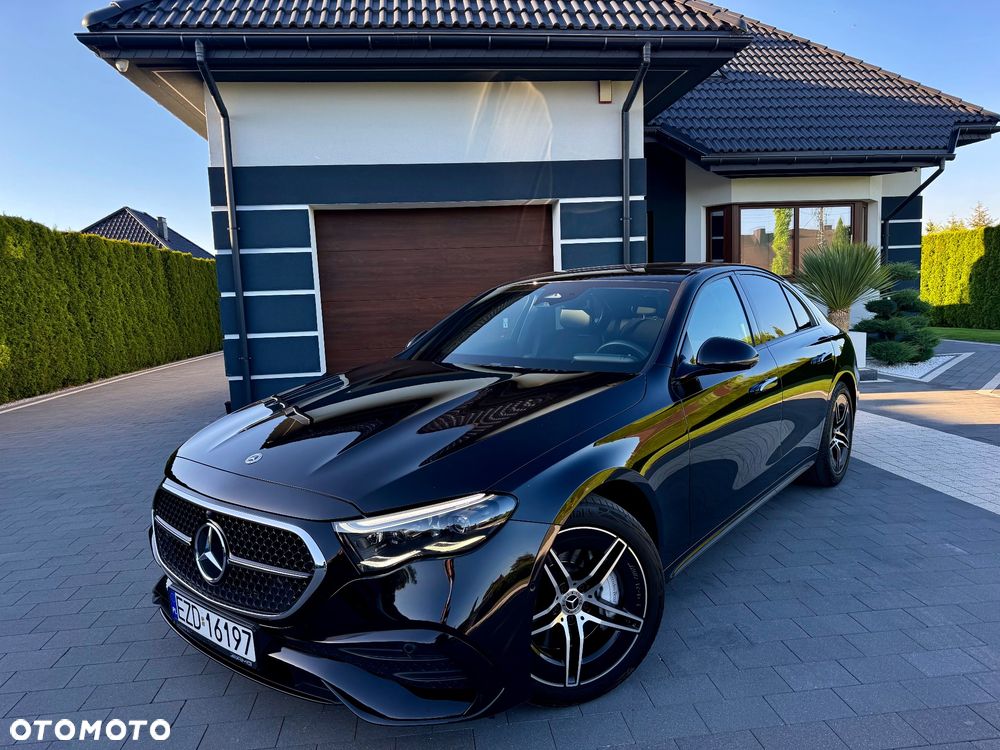 Mercedes-Benz Klasa E 220 d mHEV 4-Matic AMG 9G-Tronic - 33