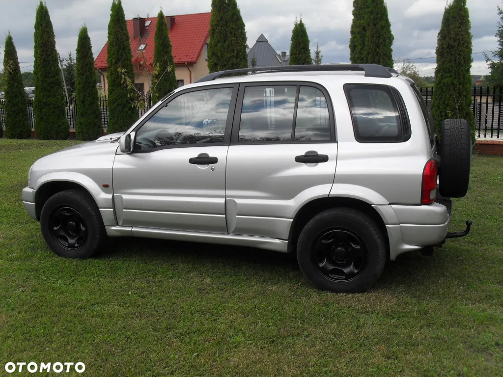 Suzuki Grand Vitara 2.0 HDi - 18