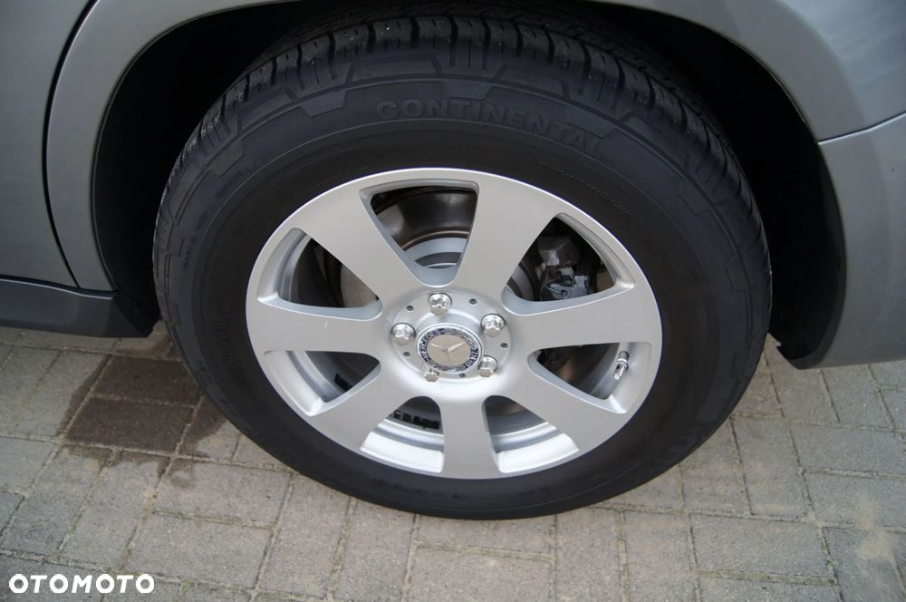 Mercedes-Benz GLK 220 CDI DPF BlueEFFICIENCY 7G-TRONIC - 30