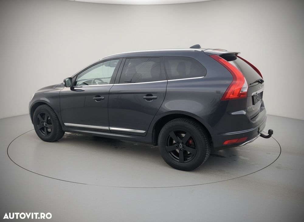 Volvo XC 60 D5AWD Summum - 6