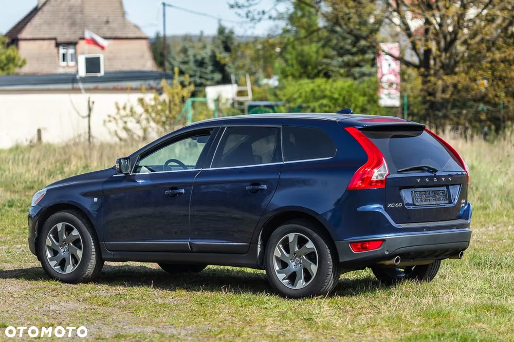 Volvo XC 60 2.4D AWD - 13