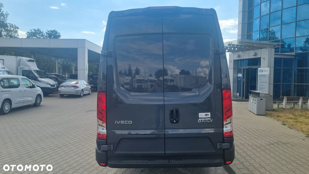 Iveco Daily 35S18HA8 V - 11