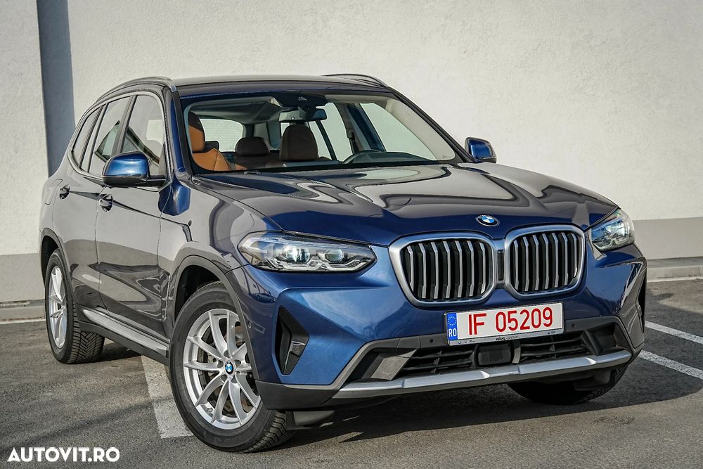 BMW X3 xDrive20d AT Luxury Line - 2