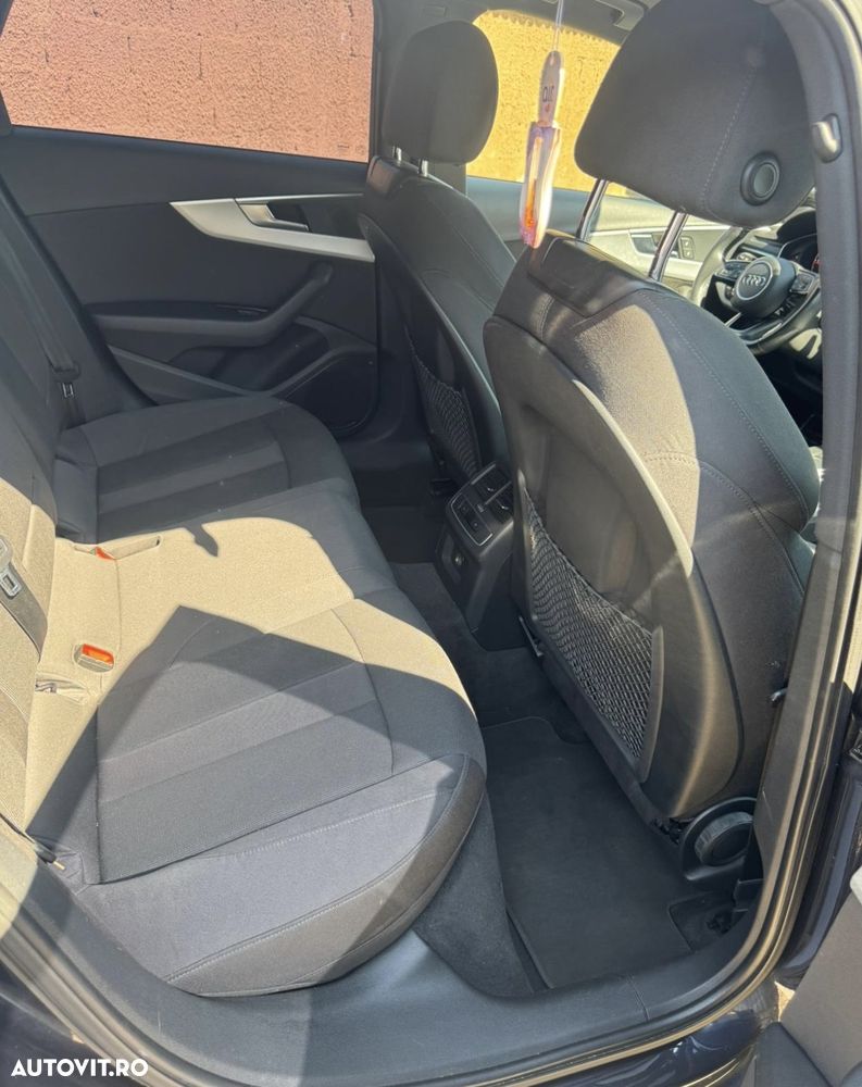 Audi A4 Avant 2.0 TDI S tronic - 13